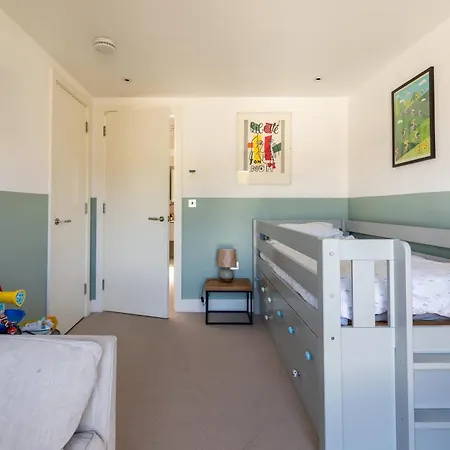 Stylish Family With Garden