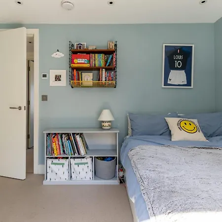 Stylish Family With Garden