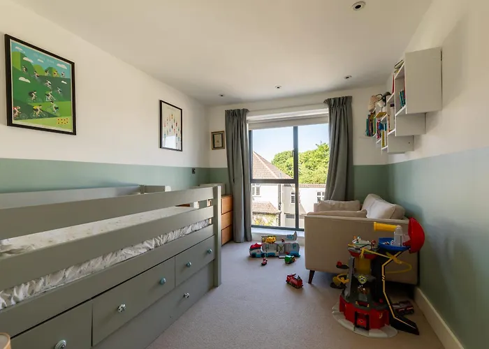 Holiday home Stylish Family With Garden