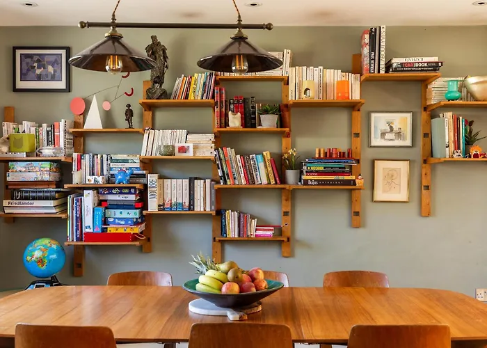 Holiday home Stylish Family With Garden Bristol