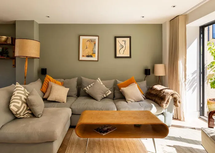 Stylish Family With Garden