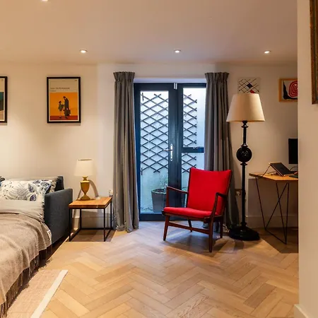 Stylish Family With Garden